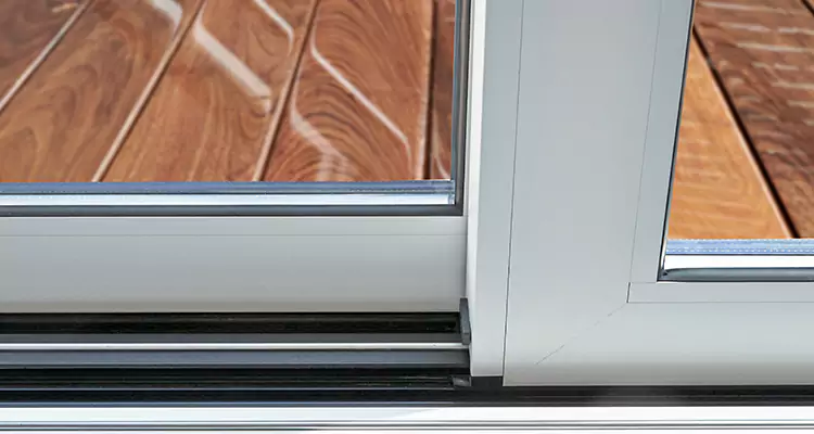 Patio Door Jammed Shut in Bayshore Gardens, FL